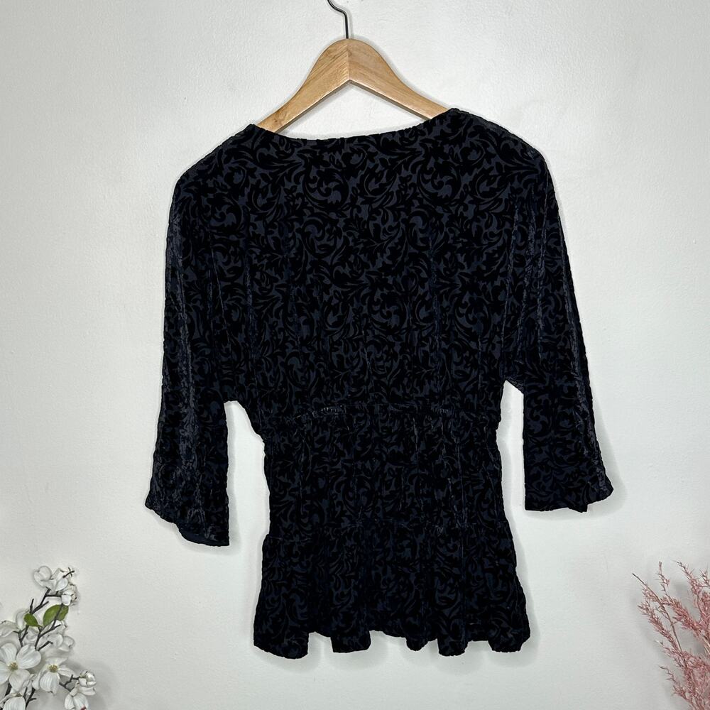 ANTHROPOLOGIE Aleska Damask Velvet Burnout Peplum Blouse Black Sz S {D6} - Picture 3 of 6